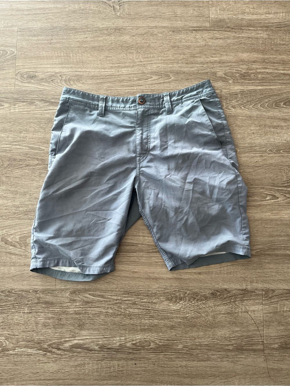Volcom Chino Shorts Mens Approx 38 Gray Heather Hybrid Skate Surf Stretch